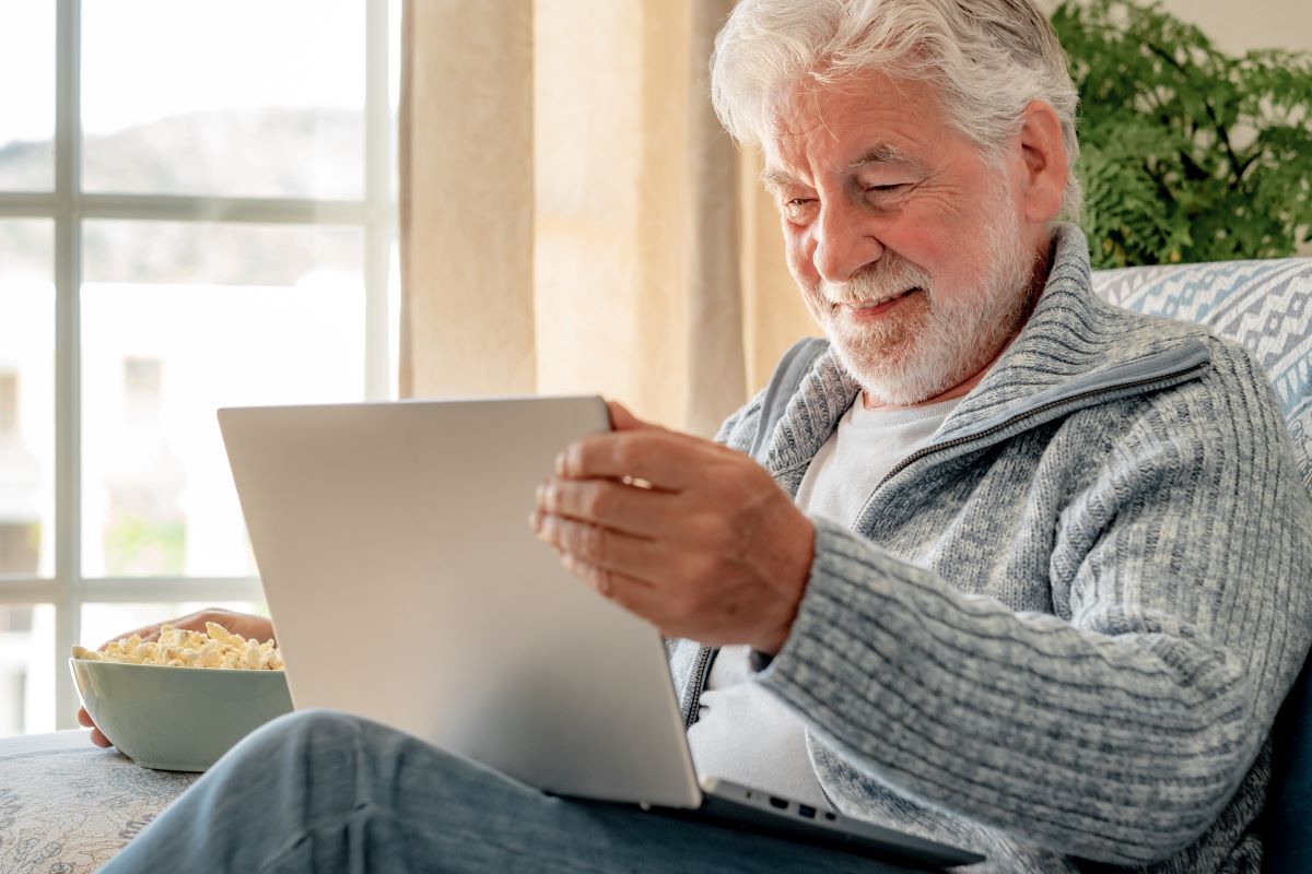 3 Ways Technology Enhances Elderly Healthcare